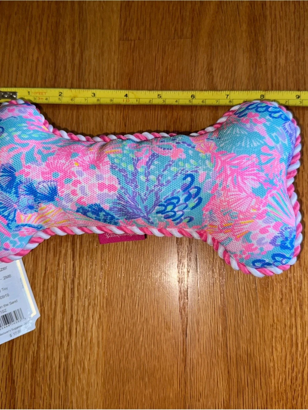 NWT Lilly Pulitzer Dog Squeaky Toy Splendor in the Sand Plush Rope Trim 9.5”